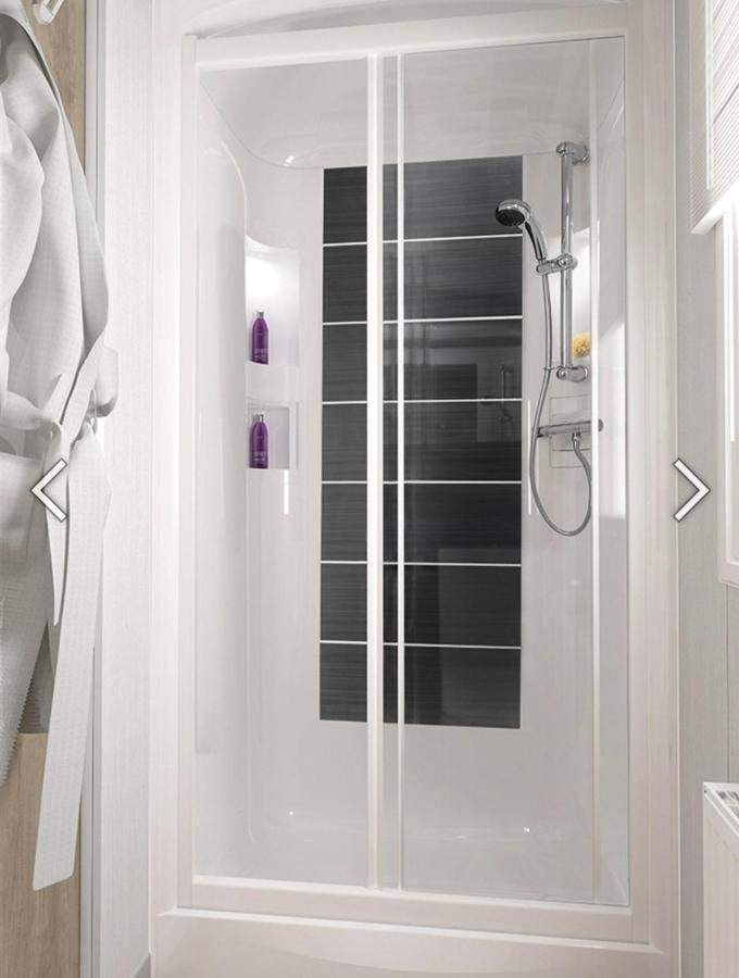 Luxury Latest Model Holiday Home Μπλάκπουλ Εξωτερικό φωτογραφία